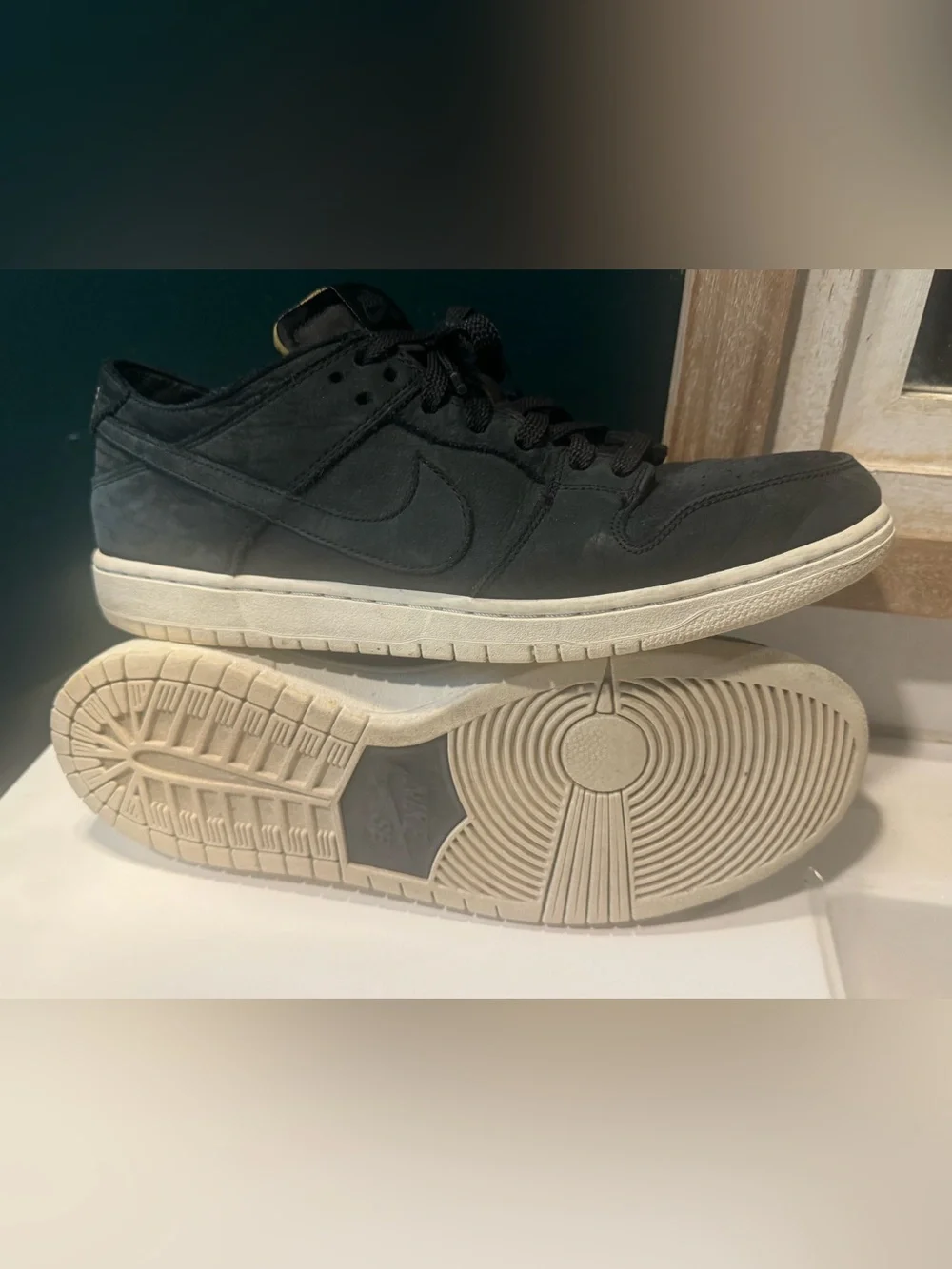 Nike SB Dunk Low Black Suede Low-Top Sneakers - Men Size 12